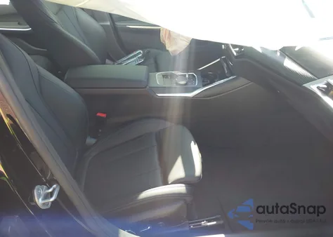 2025 BMW 330I z USA, uszkodzony, nr VIN 3MW69CW01S8F33859